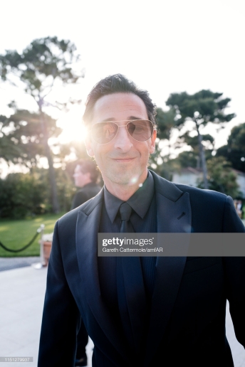 CAP D'ANTIBES, FRANCE - MAY 23: (EDITORS NOTE: Image has been digitally enhanced.) Adrian Brody attends the amfAR Cannes Gala 2019 at Hotel du Cap-Eden-Roc on May 23, 2019 in Cap d'Antibes, France. (Photo by Gareth Cattermole/amfAR/Getty Images for amfAR )